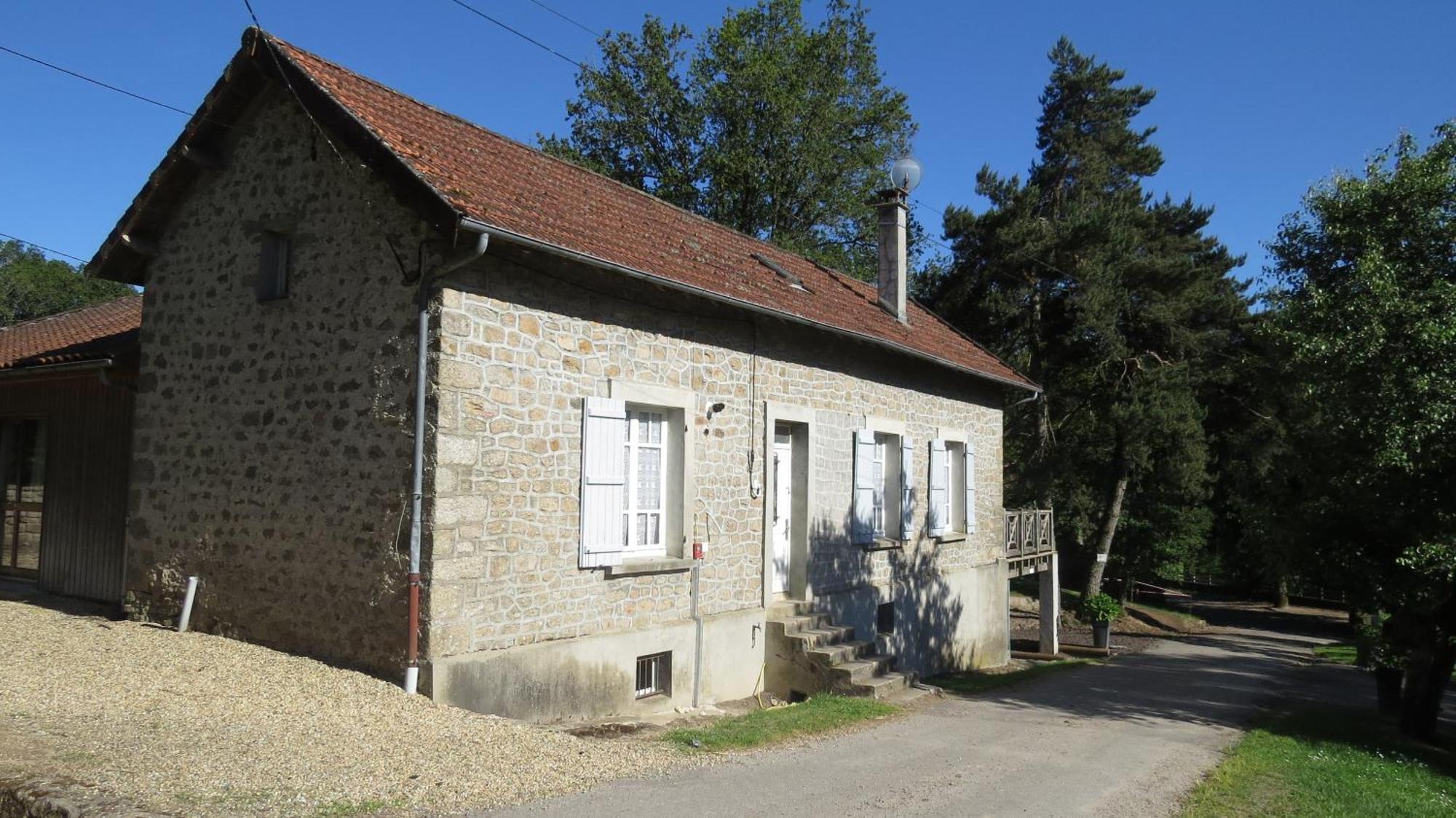 Gite Du Domaine Le Moulin D Aiguemarde Razes Exterior photo